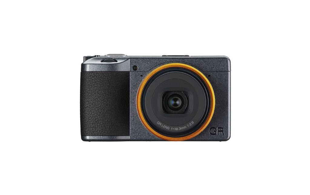 Ricoh Kompaktkamera »GR III Street Edition Kit«, 24,2 MP, 1 fachx opt. Zoom, Bluetooth-WLAN